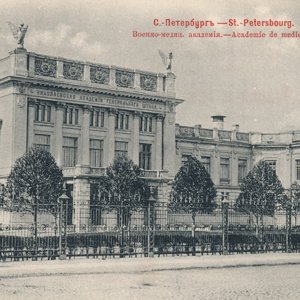 Здание ЛВВИУС на открытке (ориентировочно 1903 год.)